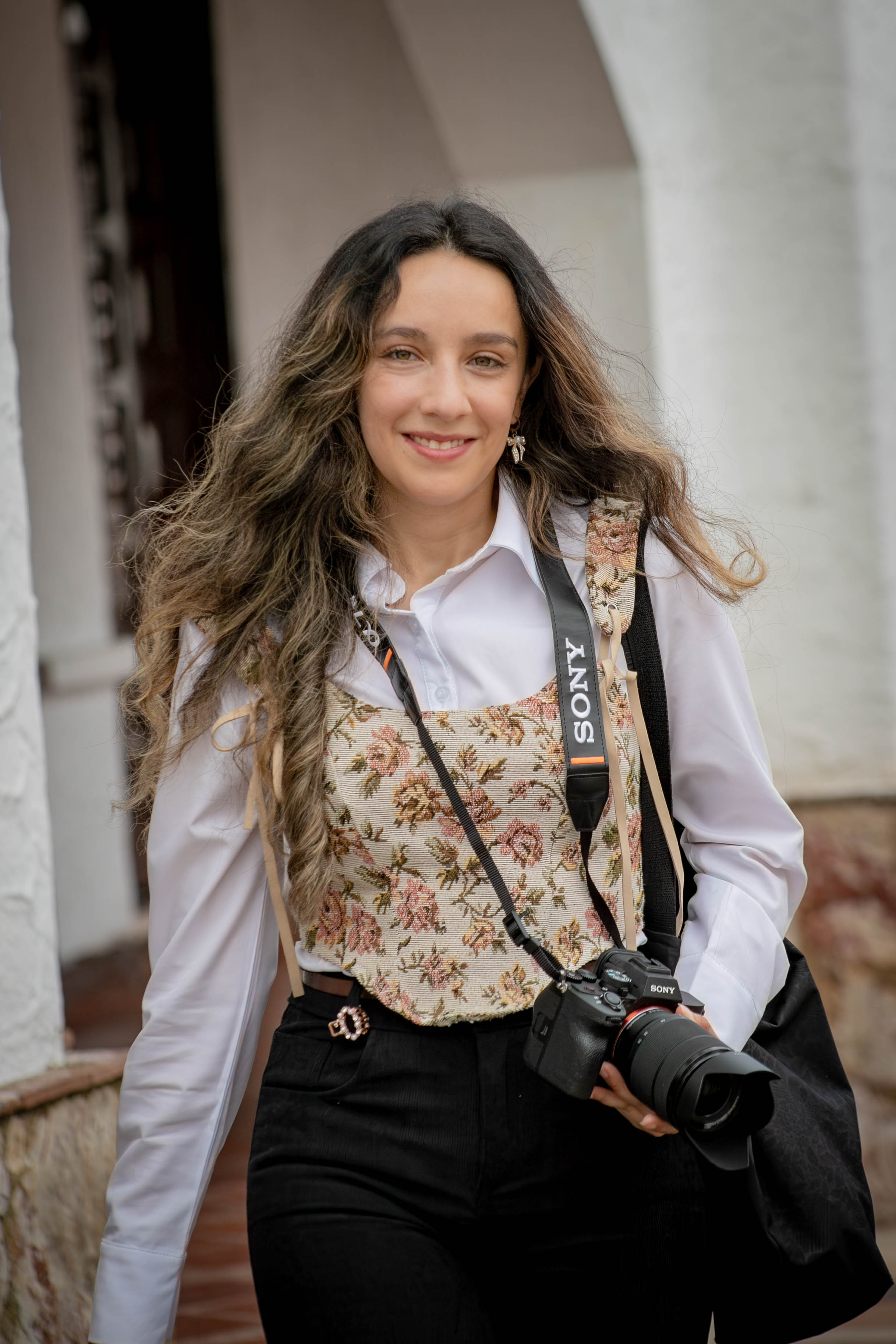 Samantha Mora Barahona, fotógrafa de Samora Estudio